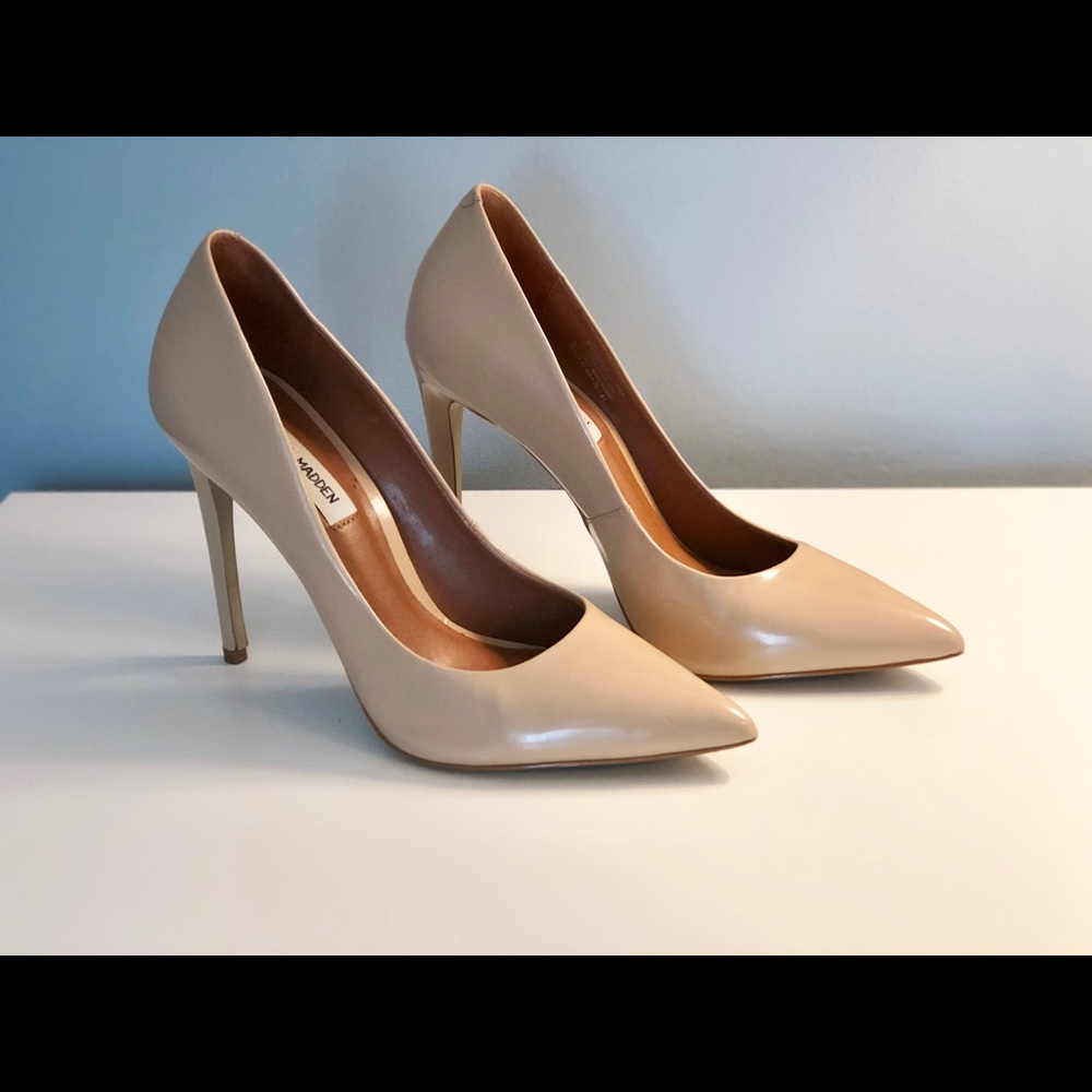Steve Madden Nude Proto Pumps sz 9